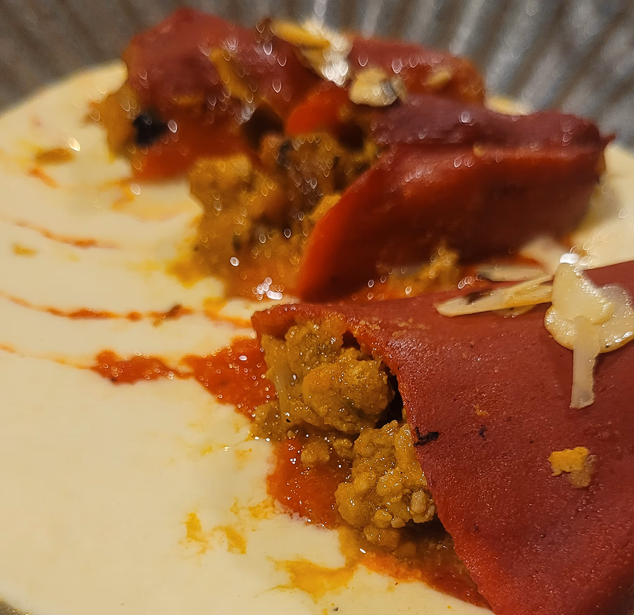 Pimientos rojos rellenos de carne